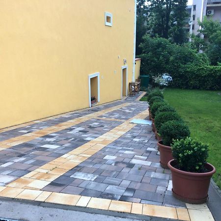 Rigo Lak Apartment Мисколк Екстериор снимка