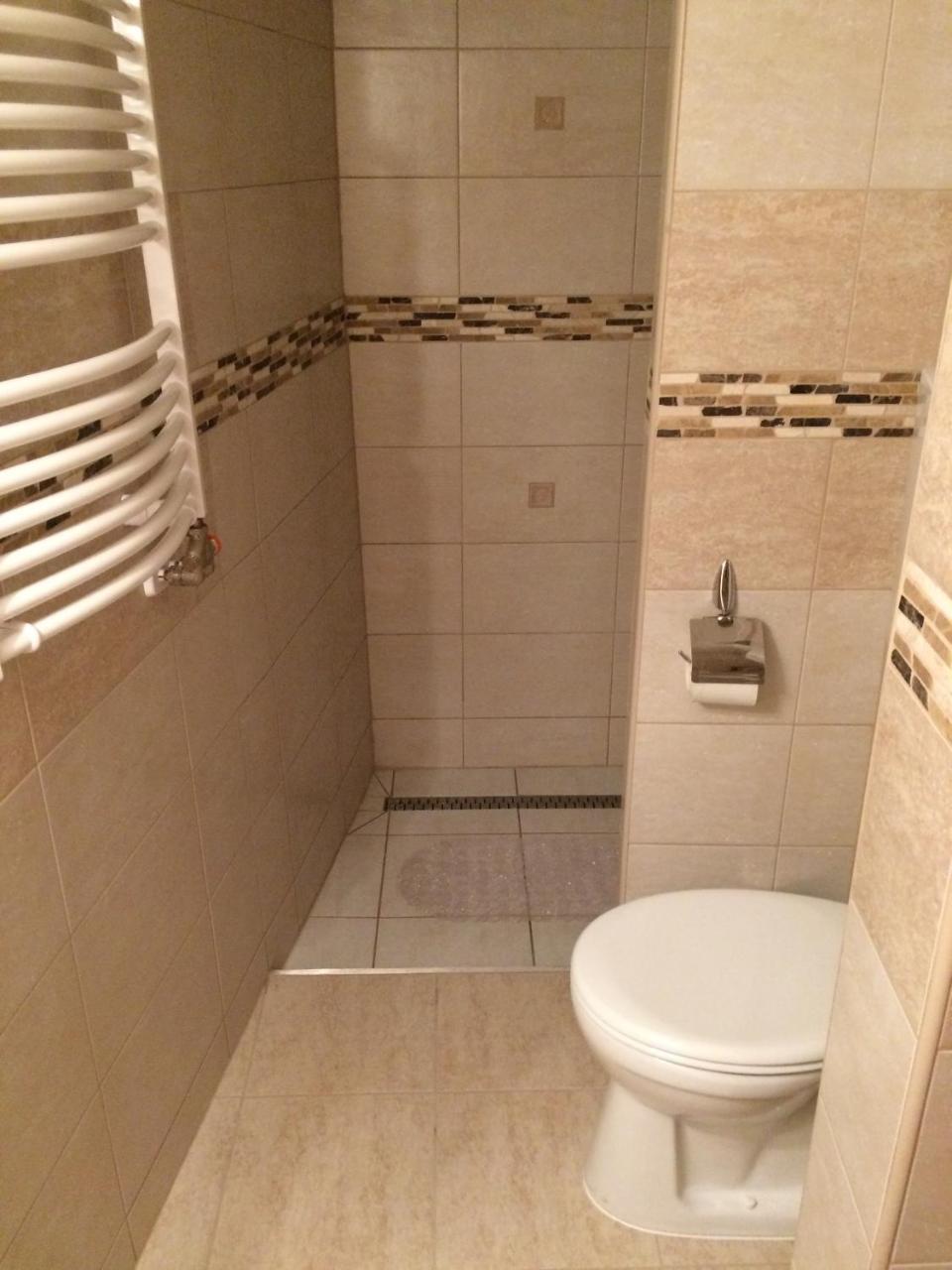 Rigo Lak Apartment Мисколк Екстериор снимка